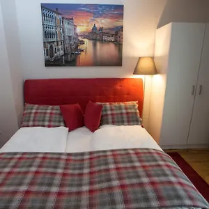 3* Hotel apartamentowy Premium Messe